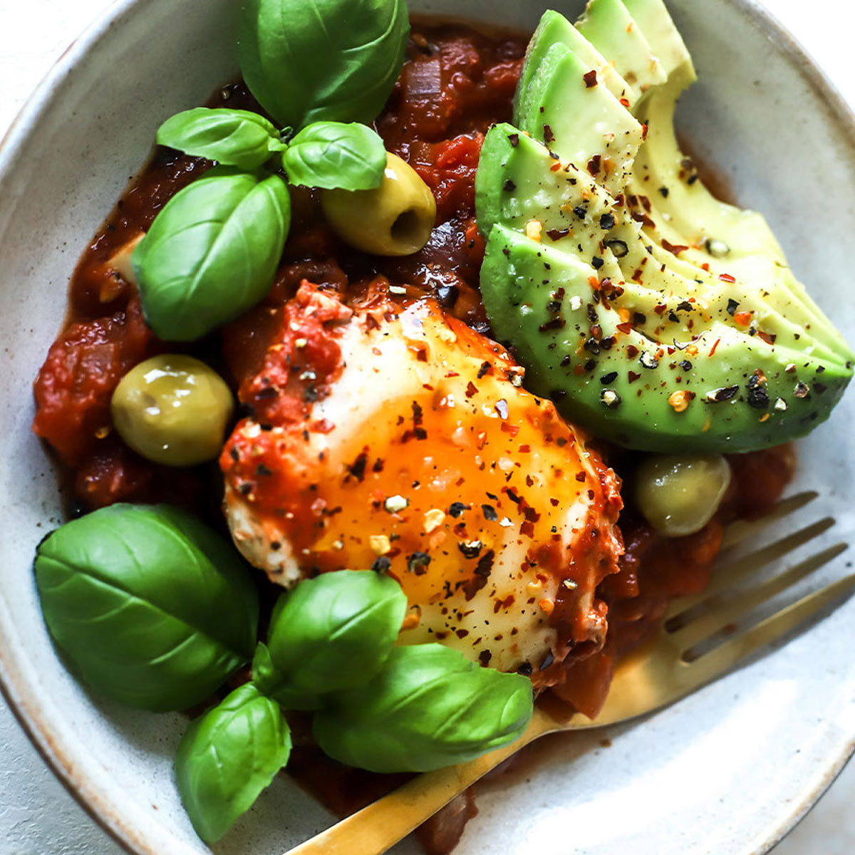 Spicy Olive Shukshuka Recipe Spicy Olive Shukshuka Recipe